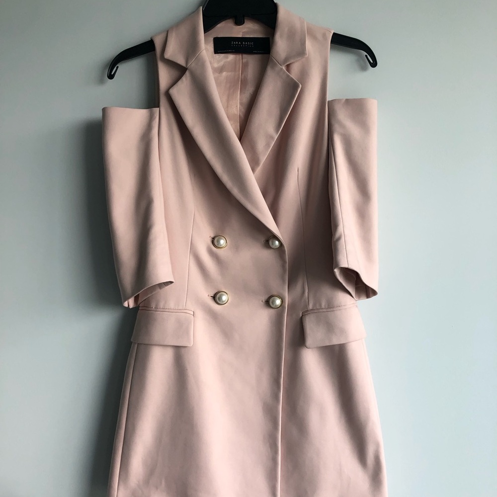 Zara Cold Shoulder Blazer With Faux Pearl Buttons - Picture 11 of 16